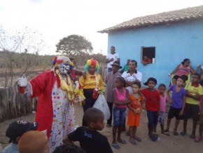 Palhaço Carrapeta prestigiou Festa das Crianças.(Imagem:FlorianoNews)