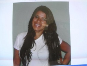 Jovem morre após ser atingida por muro.(Imagem:FlorianoNews)