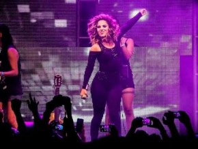 Wanessa perde 16kg e comemora(Imagem:MSN)