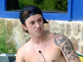 Igor conversa com Daniel e Wesley(Imagem:Reprodução)