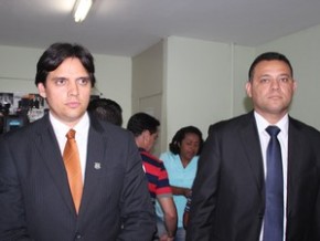 Delegados Humberto Mácula e Riedel Batista.(Imagem:Ellyo Teixeira/G1)