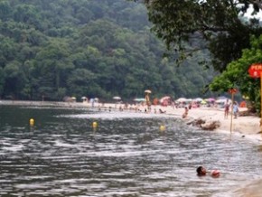 Turista se afogou no rio Guaratuba, em Bertioga.(Imagem:Mariane Rossi/G1)