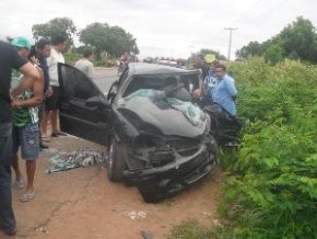 Tragédia envolvendo carros aconteceu na manhã desta segunda-feira.(Imagem:180graus)