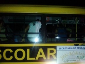 O ônibus transportava alunos de uma faculdade.(Imagem:Polícia Rodoviária Federal/Divulgação)