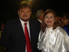 Wilson Martins e Professora Elza Bucar(Imagem:Divulgação)