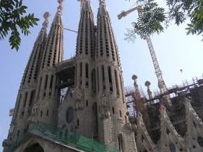 Incêndio atinge basílica de Sagrada Família em Barcelona(Imagem:Divulgação)
