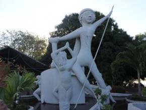 Monumento do Cabeça de Cuia no Parque Encontro dos Rios, em Teresina.(Imagem:Catarina Costa/G1)