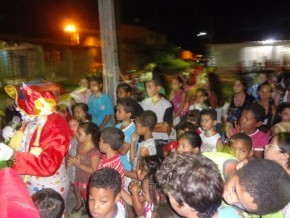 Palhaço Carrapeta animou Dia das Crianças em Floriano.(Imagem:FlorianoNews)