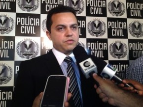 Delegado Carlos César conta como o grupo agia.(Imagem:Gilcilene Araújo/G1)