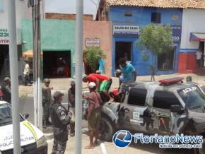 Polícia Militar estoura boca de fumo(Imagem:FlorianoNews)