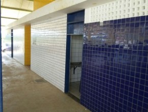 Estupro coletivo ocorreu em banheiro do ginásio poliesportivo de Pajeú do PI.(Imagem:Ellyo Teixeira/G1)