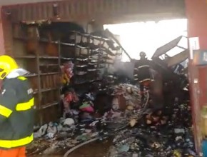 Incêndio de grandes proporções destrói mercadinho no interior do Piauí.(Imagem:Cidadeverde.com)