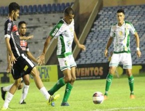 Piauiense: Torcida riverina comemora vitória sobre Altos por 1 x 0.(Imagem:Eduardo Frota)