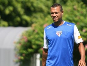 Luis Fabiano não sabe quando voltará ao time.(Imagem:Anderson Rodrigues / Globoesporte.com)