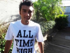 Dátolo quer Guiñazu no bafo do tricolor Deco.(Imagem:Caetanno Freitas / GLOBOESPORTE.COM)