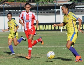 Tiradentes goleou o Náutico e classificou no Brasileiro Feminino.(Imagem:Eduardo Frota)