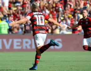 Vitória colocou o Flamengo na liderança do Campeonato.(Imagem:Divulgação)