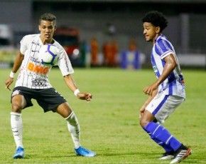 Corinthians perde para o CSA no Rei Pelé e deixa o G6 do Brasileirão.(Imagem:Rodrigo Gazzanel)