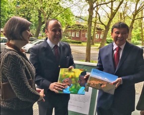 Governador participa de exposição sobre a Serra da Capivara na Alemanha.(Imagem:Álvaro Carneiro)