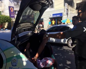 Cliente pede ajuda e mototáxi captura suspeito de assalto.(Imagem:Cidadeverde.com)