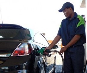 Preço da gasolina pode chegar a R$ 3,49 em todo país.(Imagem:Divulgação)