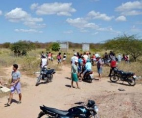 Homem é morto com sinais de pedradas na cabeça em Jaicós.(Imagem:Danilo Bezerra)