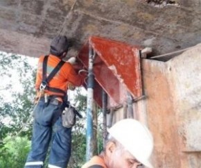 DER realiza obra emergencial na Ponte do Estreito na PI-211.(Imagem:DER)