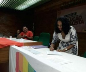 PSTU oficializa Luciane Santos como candidata ao governo nas eleições de outubro.(Imagem:CidadeVerde.com)