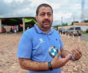 Prefeito de Lagoa do Piauí, Antônio Neto, lamenta os prejuízos dos criadores de suínos na cidade.(Imagem:CidadeVerde.com)