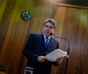 Deputado João Madison, líder do PMDB.(Imagem:Alepi)