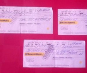 Jogador denuncia que recebeu cheque sem fundo em pagamento de salários atrasados.(Imagem:GloboEsporte.com)