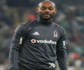 Turcos dificultam liberação, e Santos não consegue contratar Vagner Love.(Imagem:Besiktas/Divulgação)