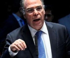 Alvo da PF, líder do governo no Senado coloca cargo à disposição de Bolsonaro.(Imagem:Divulgação)