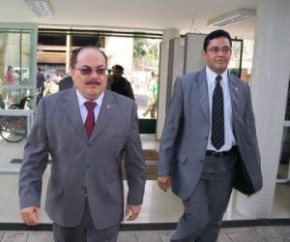 Presidente do TJ, Raimundo Eufrásio e o procurador Cleandro Moura.(Imagem:Cidadeverde.com)