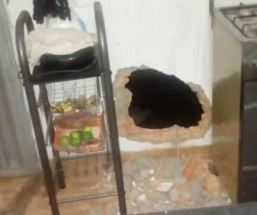 Bandidos quebram parede e invadem residência no interior do PI.(Imagem:Reprodução)
