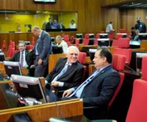 Deputados repercutem Dia do Trabalho e outros temas durante sessão.(Imagem:Alepi)