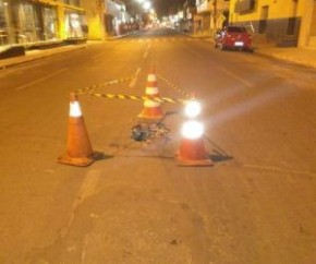 Afundamento de galeria danifica trecho de Avenida em Floriano.(Imagem:SECOM)