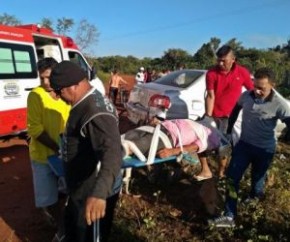 Mulher morre e cinco pessoas ficam feridas em acidente no Piauí.(Imagem:Blog do Coveiro)