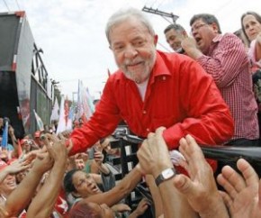 Lula volta a culpar Lava Jato pela morte da esposa Marisa.(Imagem:Veja)
