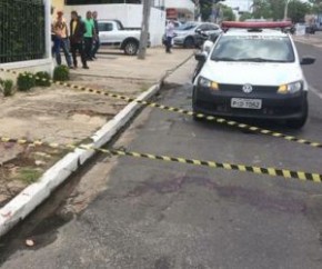 Policial Militar é morto e jovem é atingido dentro de ônibus durante tiroteio.(Imagem:Fábio Lima)