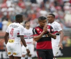 São Paulo vence Flamengo e se distancia da briga contra o rebaixamento.(Imagem:ESPN)