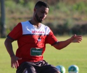 Apresentado há uma semana, Bruno Smith se despede do River-PI sem ter atuado uma partida sequer.(Imagem:Wenner Tito)