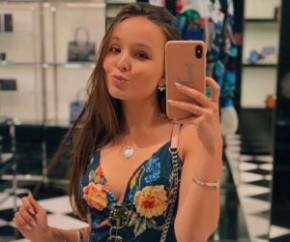 Larissa Manoela diz que pensa em morar fora do Brasil.(Imagem:Instagram)