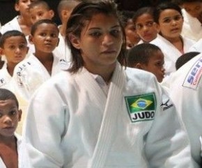 Sarah Menezes revela tensão que passa dentro do tatame durante suas lutas.(Imagem:Divulgação/Ajef)
