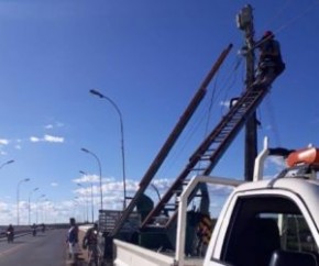 Prefeitura de Floriano esclarece sobre manutenção da iluminação da ponte sobre o Rio Parnaíba.(Imagem:SECOM)