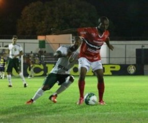 Amarildo no empate do River-PI diante do Cuiabá, em Teresina.(Imagem:Renan Morais)
