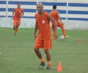 Rinaldo é a maior referência do Caiçara na temporada.(Imagem:Caiçara EC)