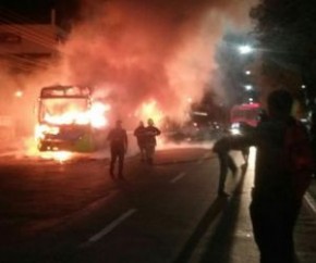 Setut classifica como ato de bandido protesto que incendiou ônibus.(Imagem:Cidadeverde.com)