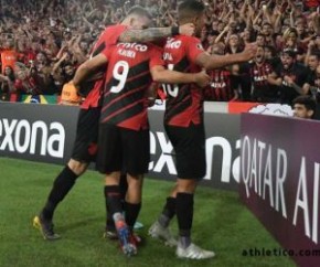 Athletico-PR e Fluminense buscam reagir em duelo na Arena da Baixada.(Imagem:Divulgação)