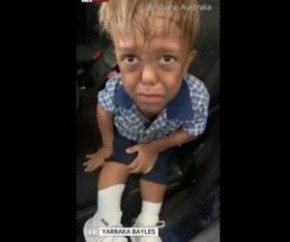 Mãe posta vídeo do filho de 9 anos chorando por bullying e comove celebridades(Imagem:Globo Educação)